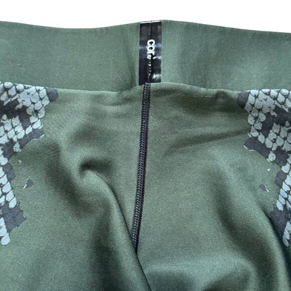 ULTRACOR Snake Python Legging Compression Green Gray Black Women's XS - Picture 5 of 6